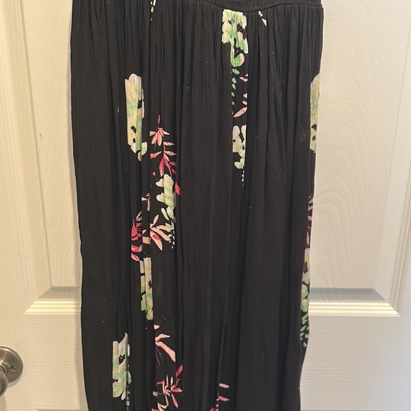 NWT tags free people dress, size M. Beautiful print. - Picture 3 of 8